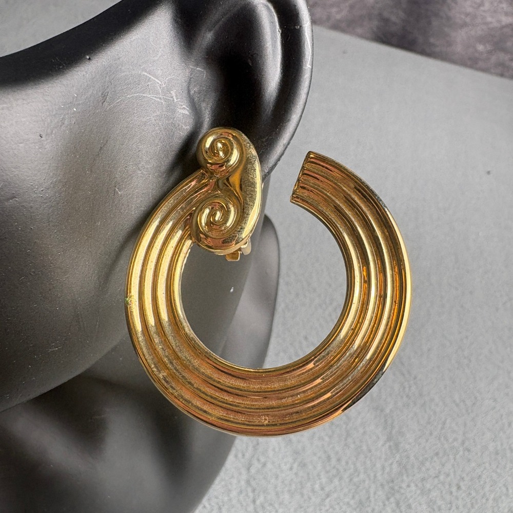 Jewels by Park Lane Vintage Gold Tone Ribbed Scroll Clip On Hoop Earrings